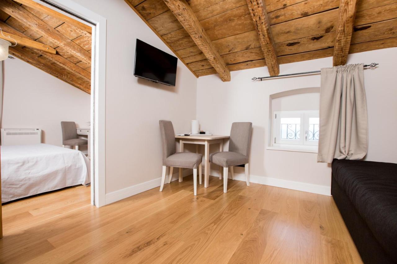 Bed And Breakfast Villa Maria 로브란 외부 사진